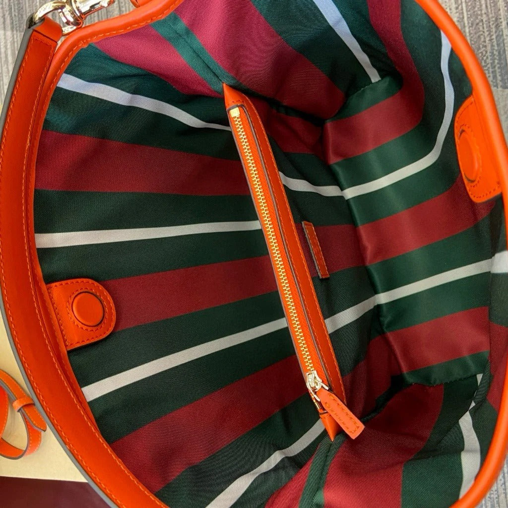 MEDIUM GG EMBLEM BUCKET BAG GUCCI