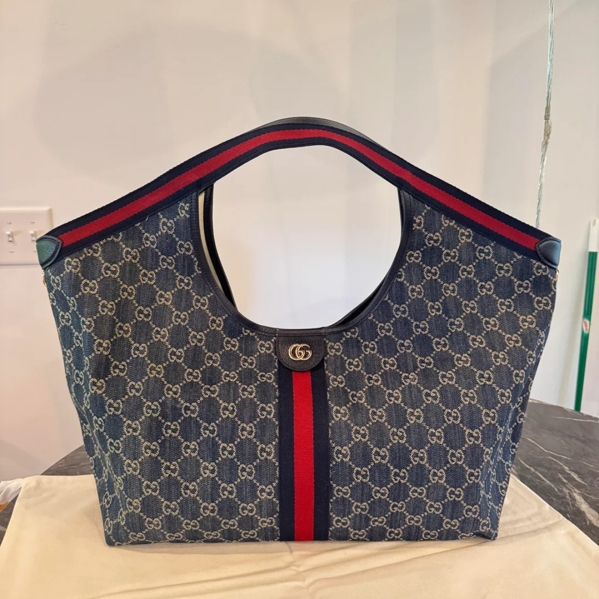 LARGE GUCCI GIGLIO SHOPPER