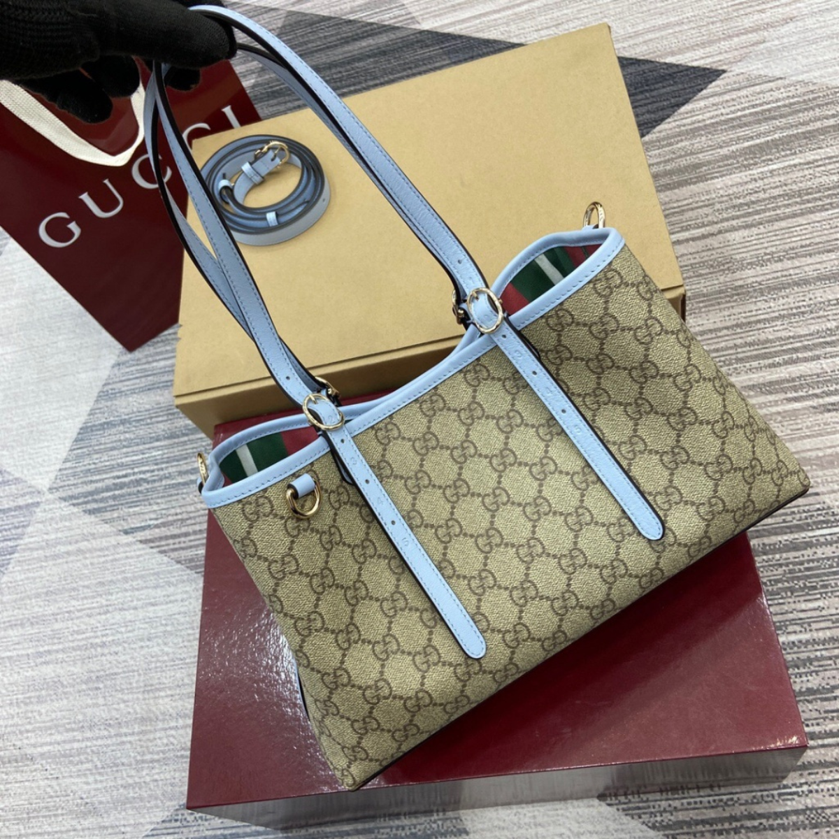 LARGE GG EMBLEM SHOPPER GUCCI
